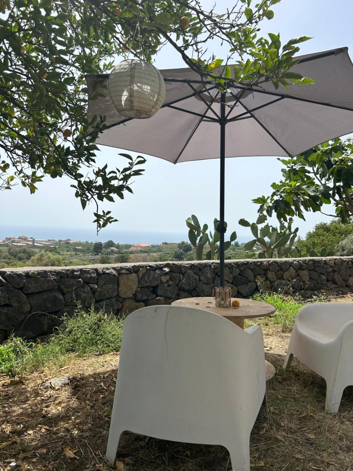 Vista Mare Etna Apartment Ачиреале Екстериор снимка